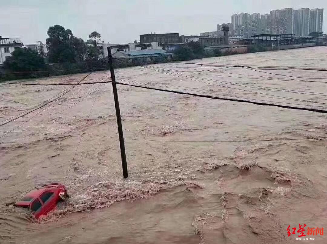 四川乐山暴雨最新情况报告