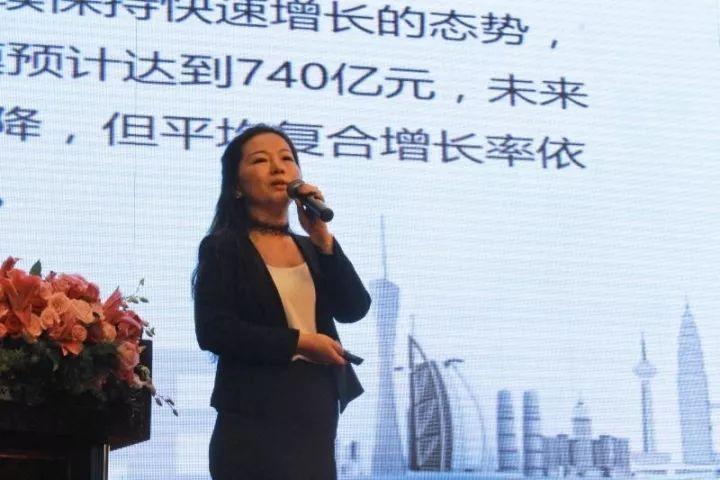 金融报告发布最新动态，揭示行业发展趋势与机遇